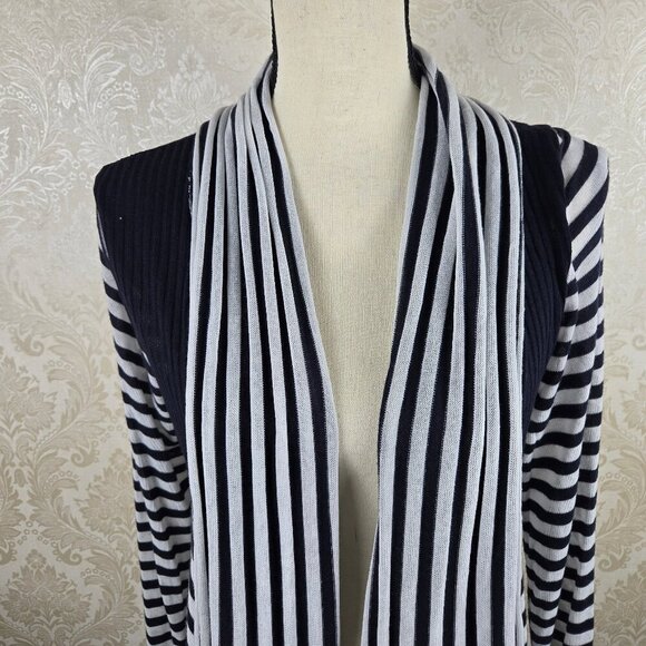Ellen Tracy Size Large Blue White Striped Cardigan Waterfall Front No Closure - Picture 2 of 11